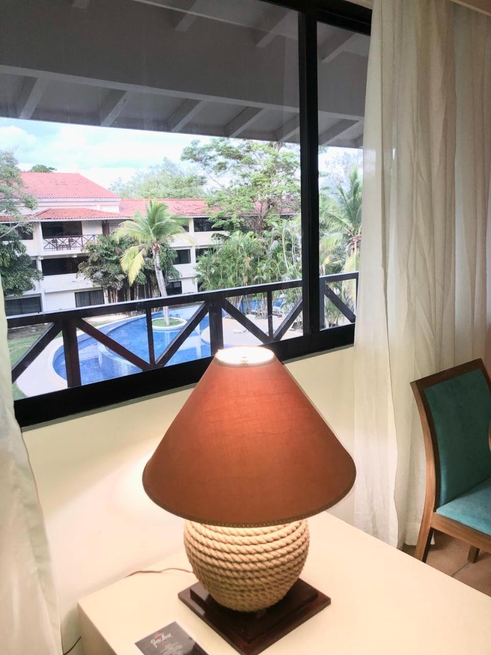 Private Family Room In Coronado Luxury Club & Suites Playa Coronado Esterno foto